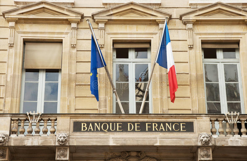 Дискриминация французскими банками