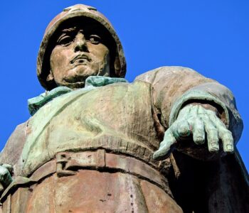 ПАМЯТЬ О ВТОРОЙ МИРОВОЙ ВОЙНЕ В ЕВРОПЕ: В ПОИСКАХ ТОЧЕК СОПРИКОСНОВЕНИЯ