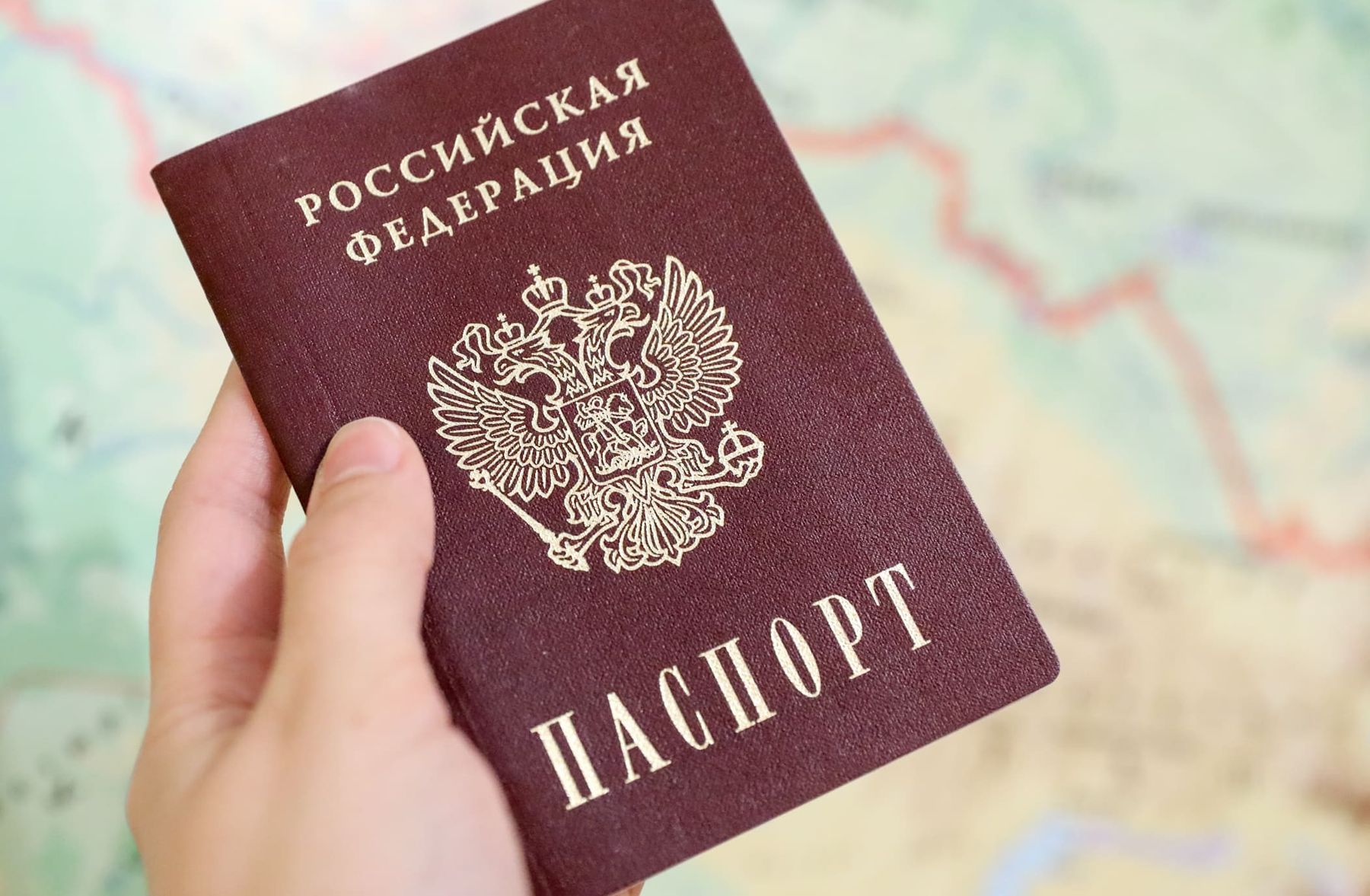 Опрос с заинтересованности проживающих за рубежом граждан России в получении внутренних паспортов через консульские учреждения