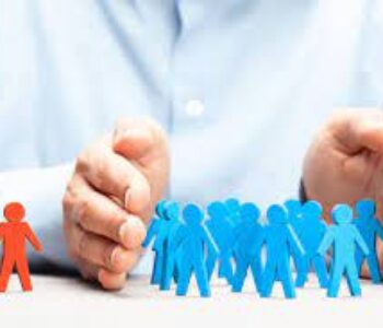 Россияне, проживающие во Франции, жалуются на «дискриминацию» после блокировки их банковских счетов