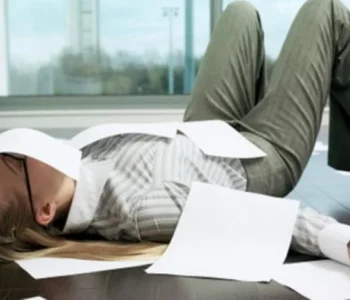 ВЫГОРАНИЕ: ПРАВА И ОБЯЗАННОСТИ РАБОТНИКА И РАБОТОДАТЕЛЯ.