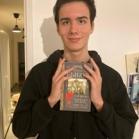 Ассоциация книгоиздателей России подарила книги для детей о Великой Отечественной войне