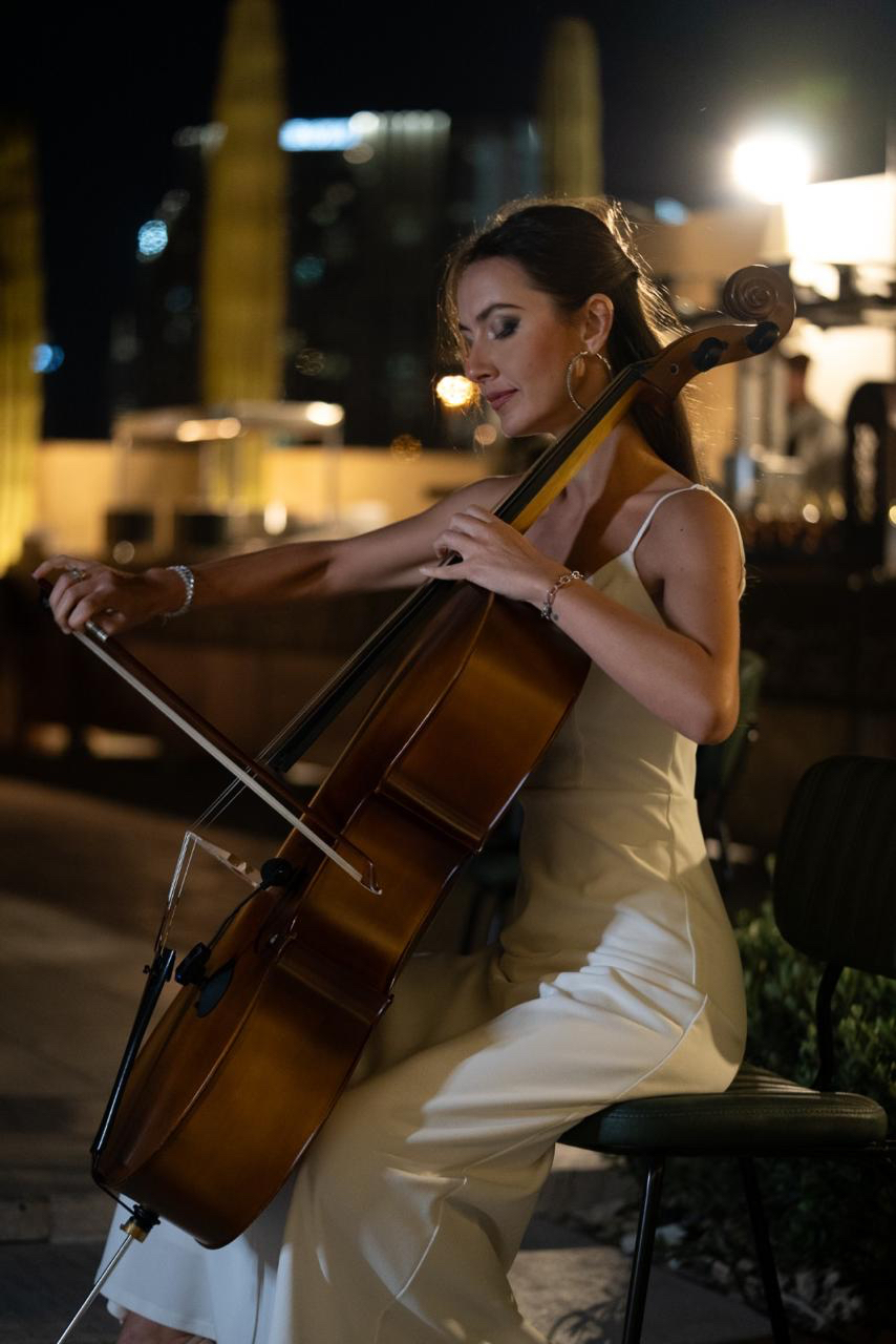 Виолончель XVIII века, диджей и Южная Корея. Как Кристина Матурина стала Stina Cello.  Казань — Сеул — Дубай — Париж. Разговор о музыке, свободе и следующем шаге.